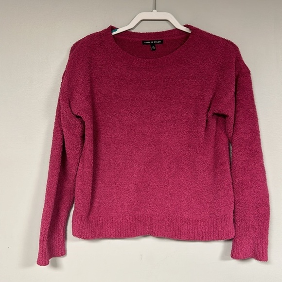 Cable & Gauge Sweaters - Super Soft & Snuggly Cable & gauge Fuchsia  Sweater, Oversized Crop Look,  M